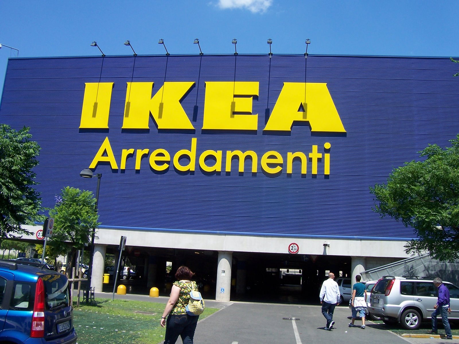 Our first European Ikea in Anagnina?