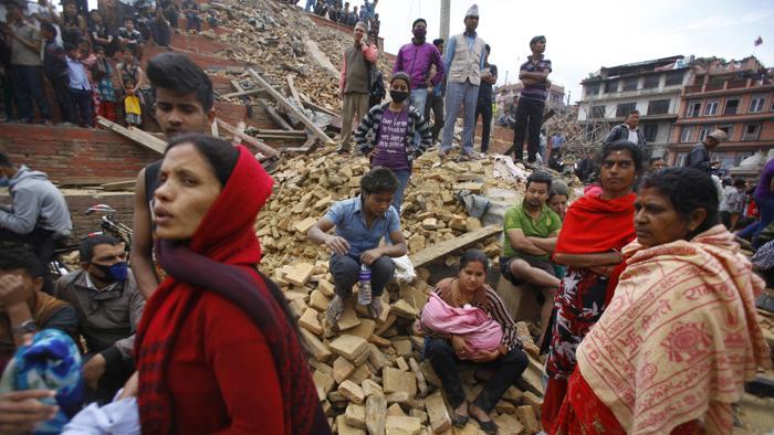 NepalEarthquakeJPEG-0ac26_1429962335-kUwD-U10403036174813rDB-700x394@LaStampa.it