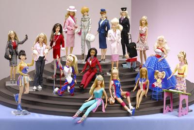 Barbie e le sue carriere_uso_mostra
