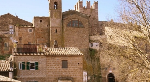 Castello Baronale Anguillara.