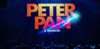 Peter Pan – Il Musical torna a Milano: 20 anni di magia, musica dal vivo e voglia di volare